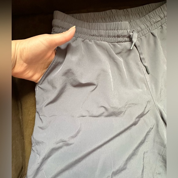 Mondetta Gray Casual Activewear Shorts Elastic Drawstring SZ M Good Cond… - Picture 4 of 12